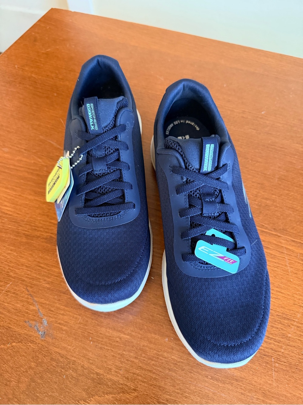 Skechers GOwalk Joy Ecstatic Navy Sneakers Women’s 8.5 NEW Without Box